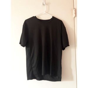 MEN’s UNIQLO ATHLEISURE Top 👏🏼